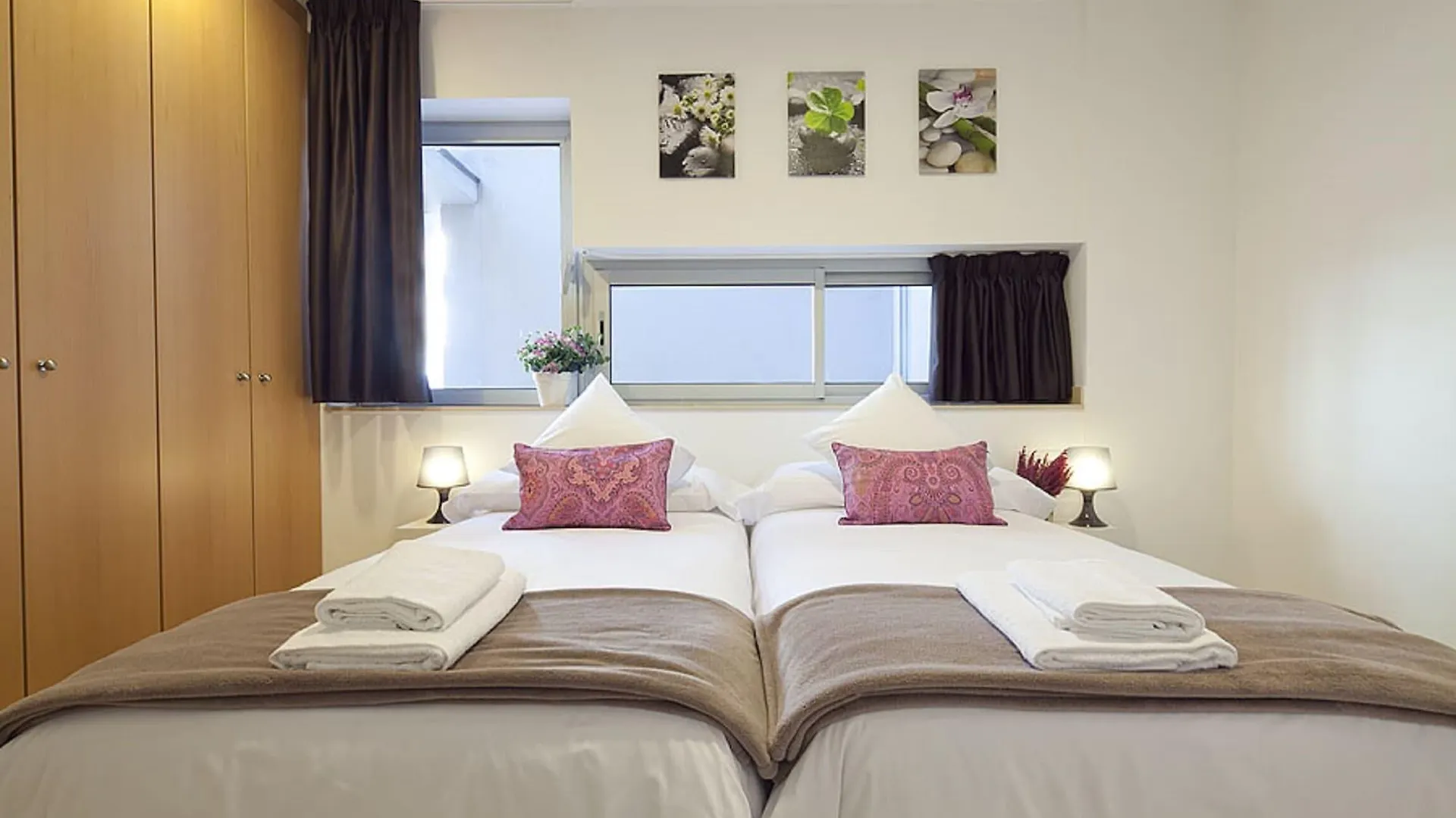 Appartamento Charmsuites Nou Rambla Barcellona Spagna