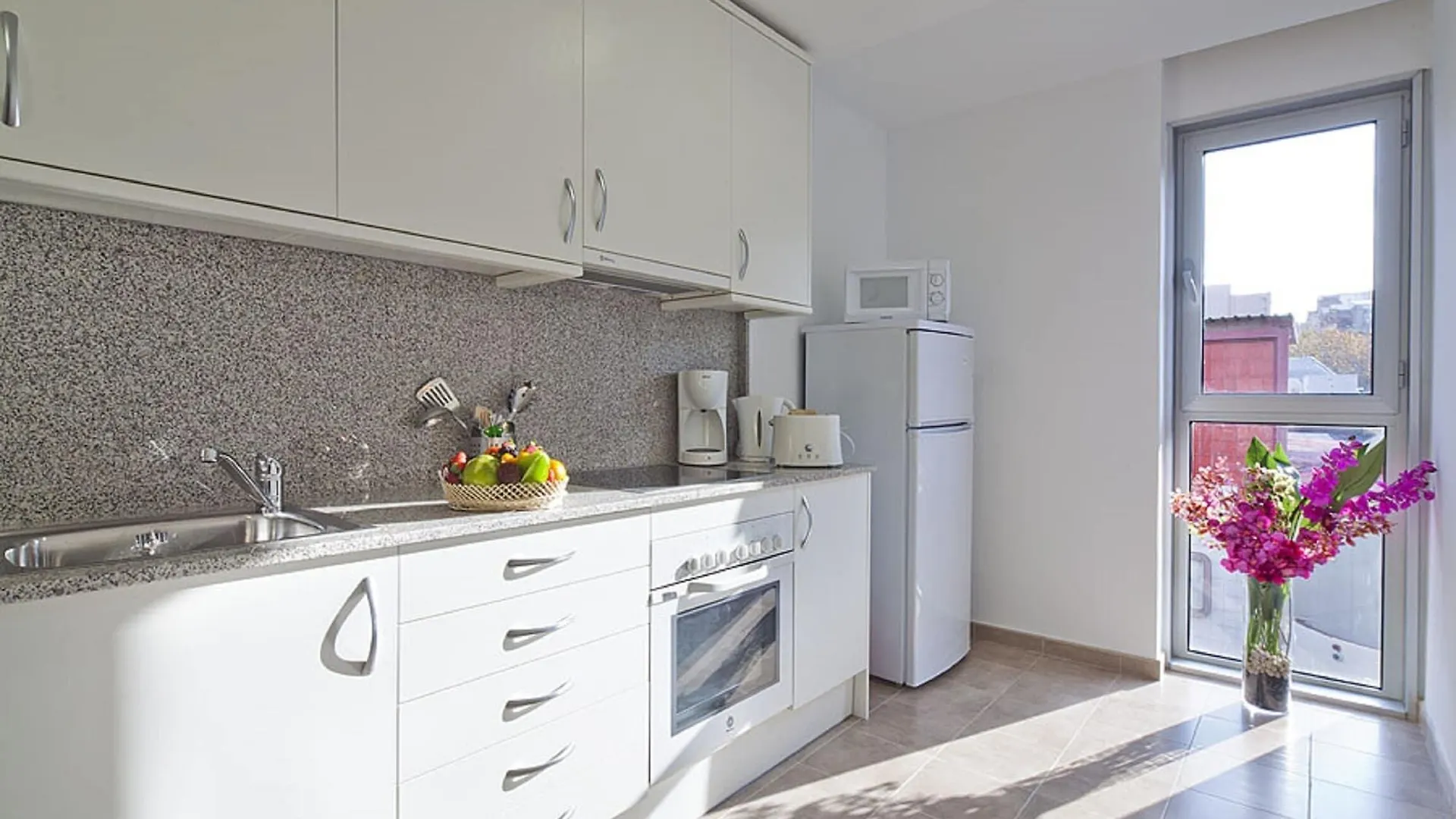 Charmsuites Nou Rambla Barcellona