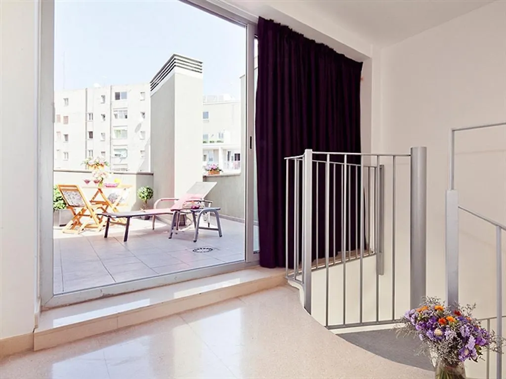 Charmsuites Nou Rambla Barcellona Spagna