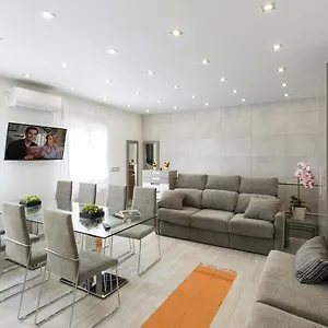 Mit House Salamanca Confort Alcala En Apartamento Madri