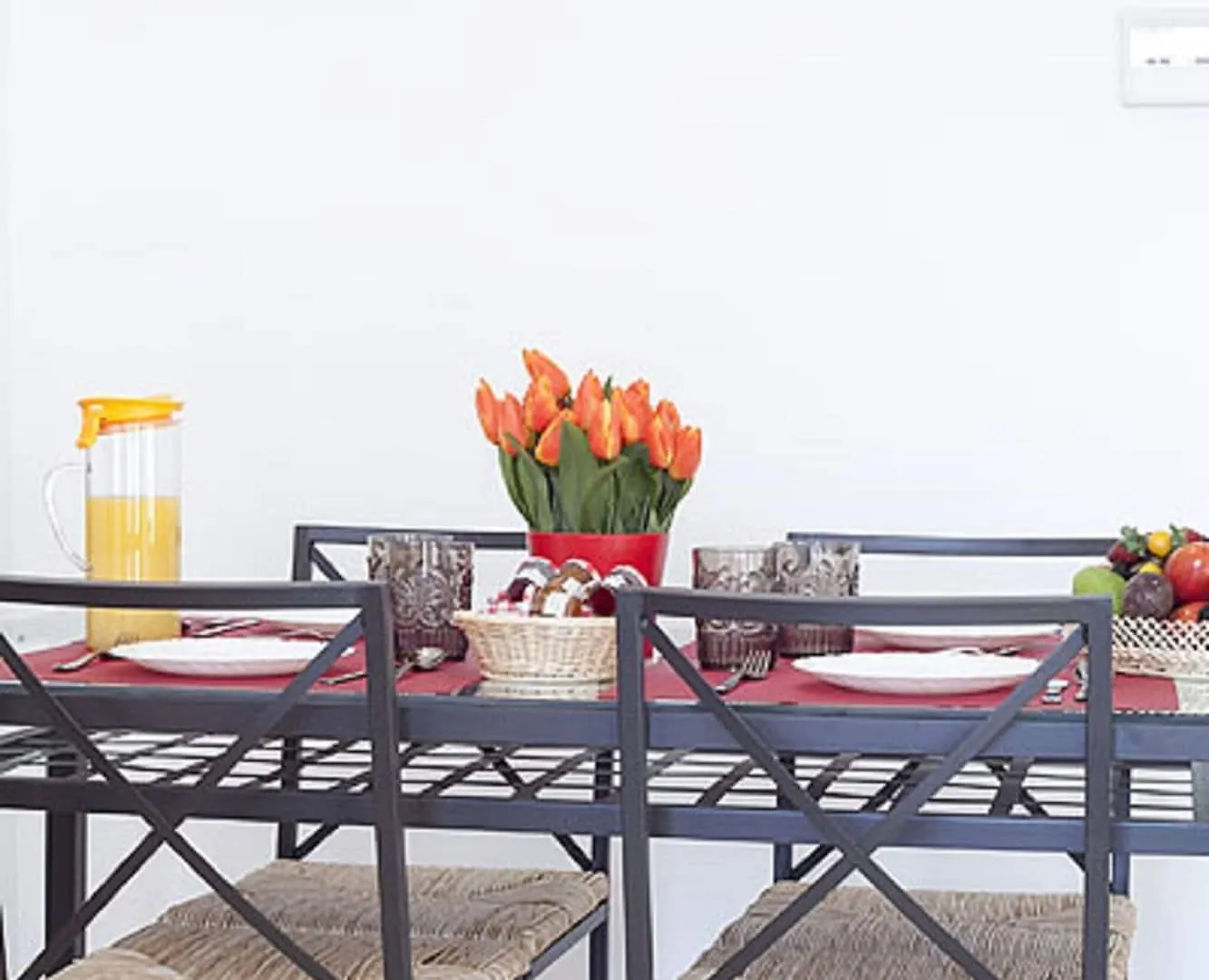 Charmsuites Nou Rambla Барселона Апартаменты