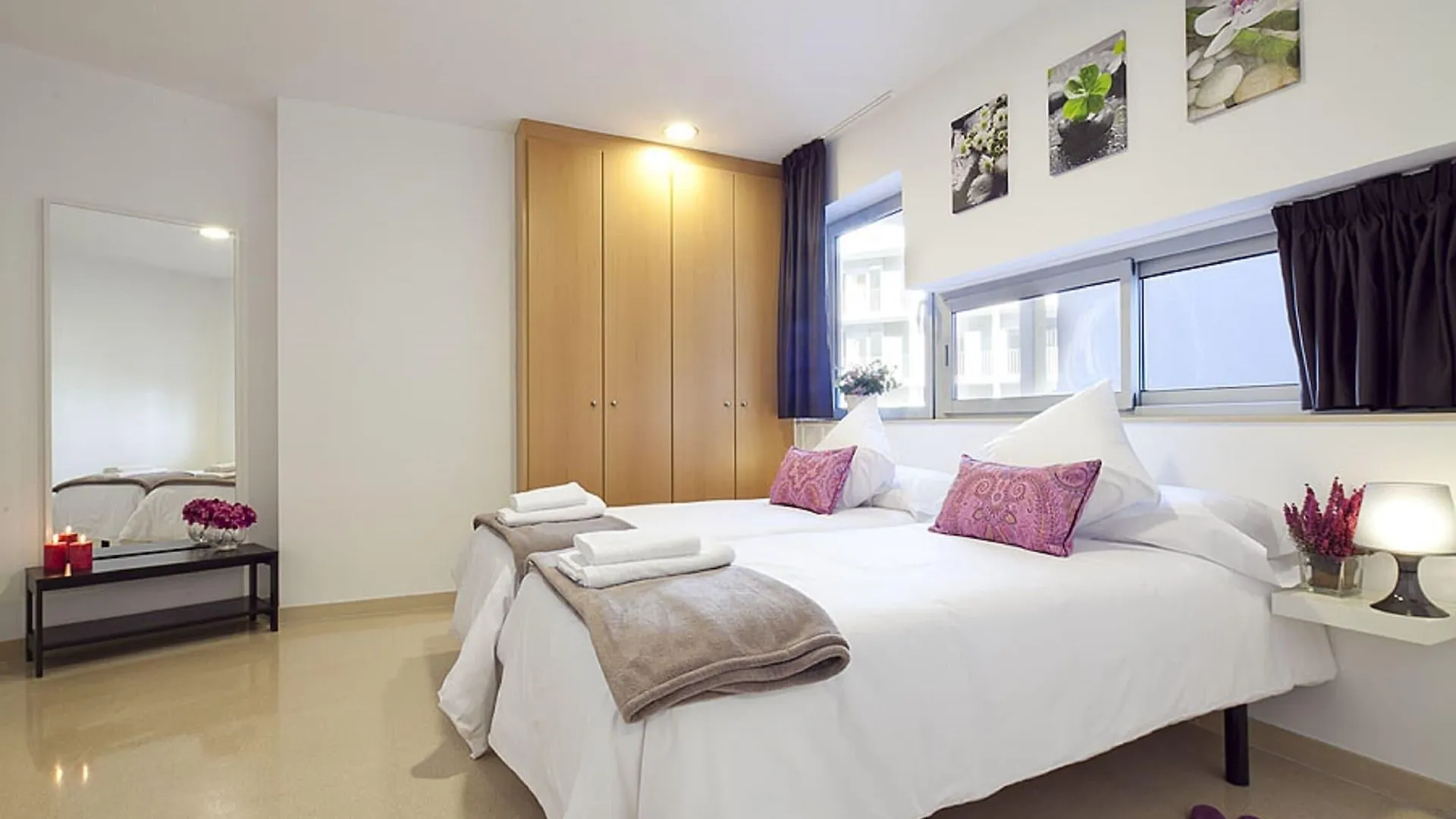 Charmsuites Nou Rambla Barcelona Spanien