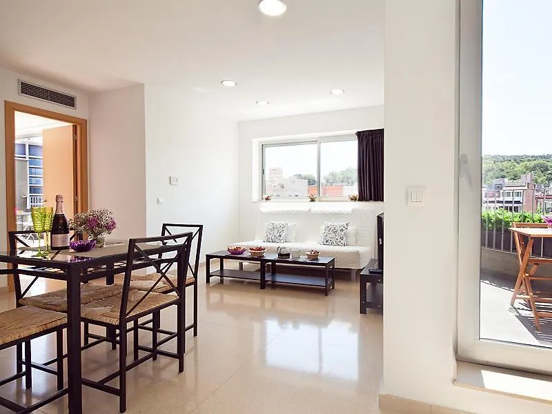 Апартаменты Charmsuites Nou Rambla Барселона