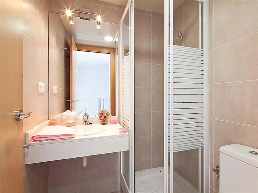 Апартаменты Charmsuites Nou Rambla Барселона